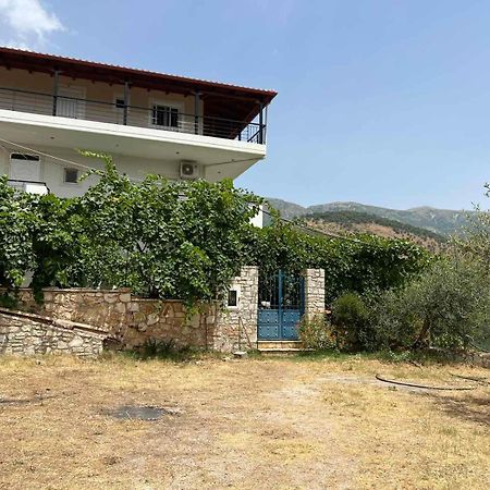 Apartments Aneta'S House Himare Exterior photo